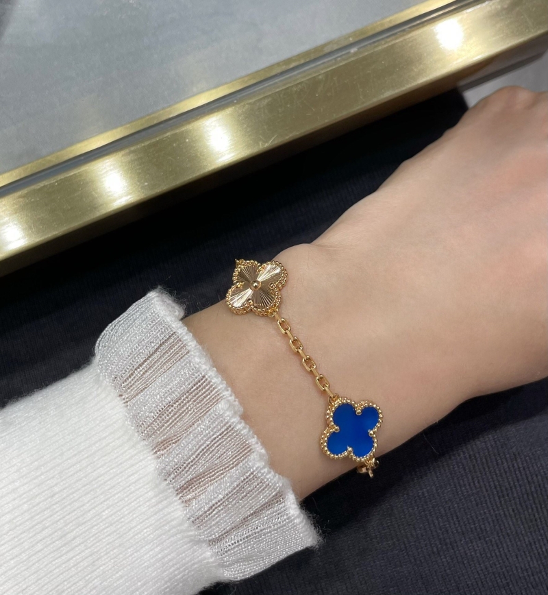 Vca Bracelets
